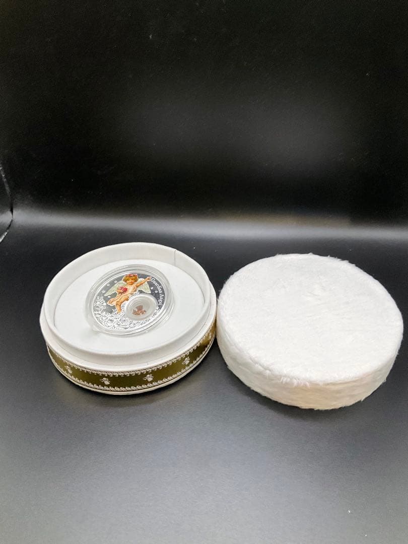 2024年ニウエ　守護天使　プルーフ銀貨