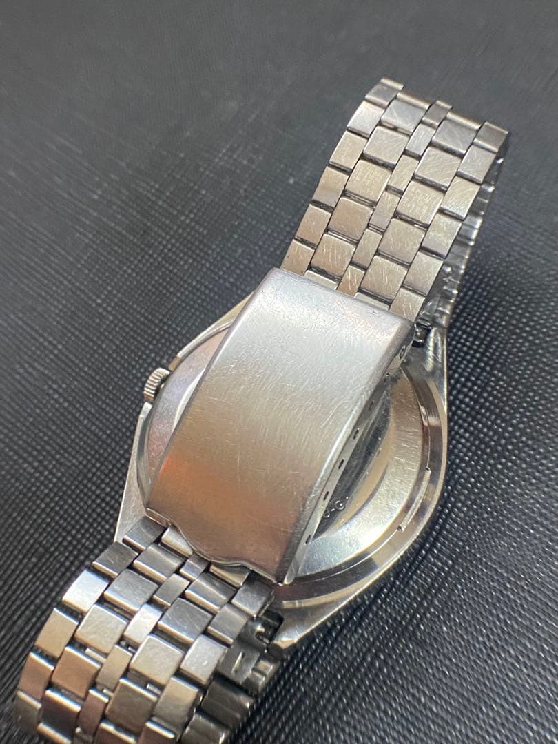 SEIKO QZ 1974 緑文字盤