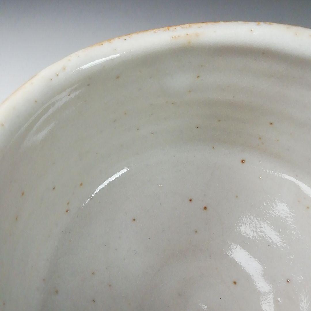 Ｔ１０４　茶碗　『志野茶碗』『菊泉窯　田中源也』　共箱　抹茶碗　茶道具