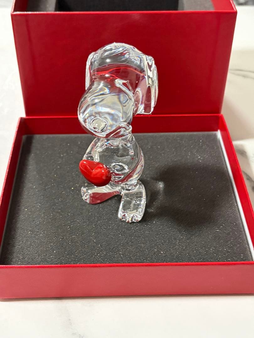 【新品、未使用】バカラ Baccarat ガラス スヌーピー ハート 置物