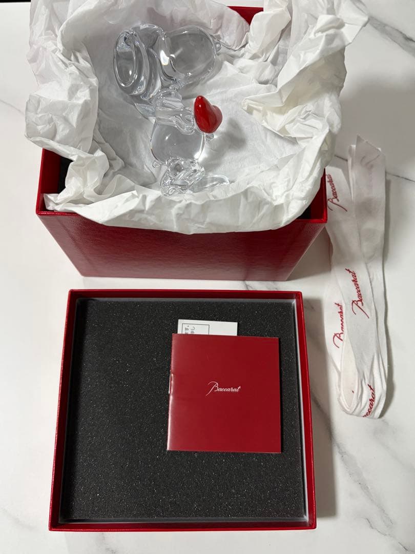 【新品、未使用】バカラ Baccarat ガラス スヌーピー ハート 置物