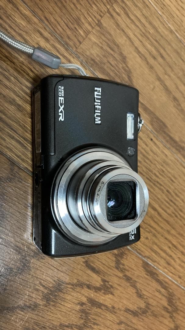 コンパクトデジタルカメラ FinePix F200EXR 黒 ※訳あり