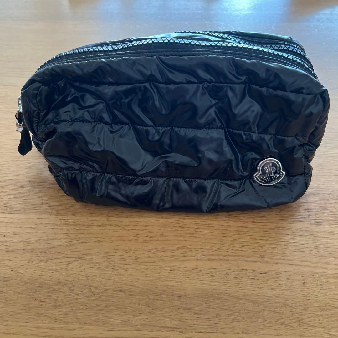 リモワ×モンクレール　ポーチ