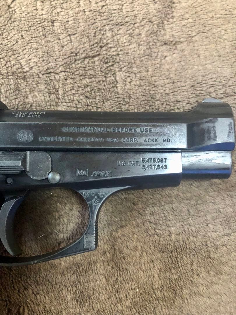 ウエスタンアームズ　ガスブローバックハンドガン ベレッタM84 チーター　初期型