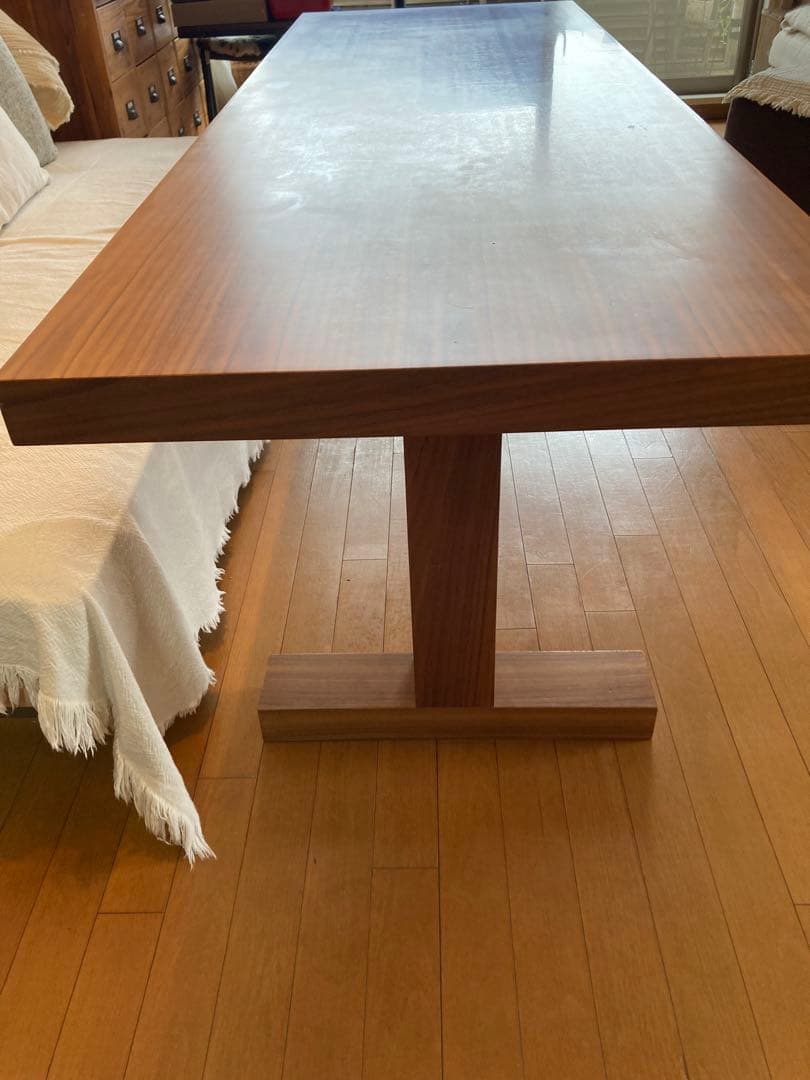 ACTUS ダイニングテーブル