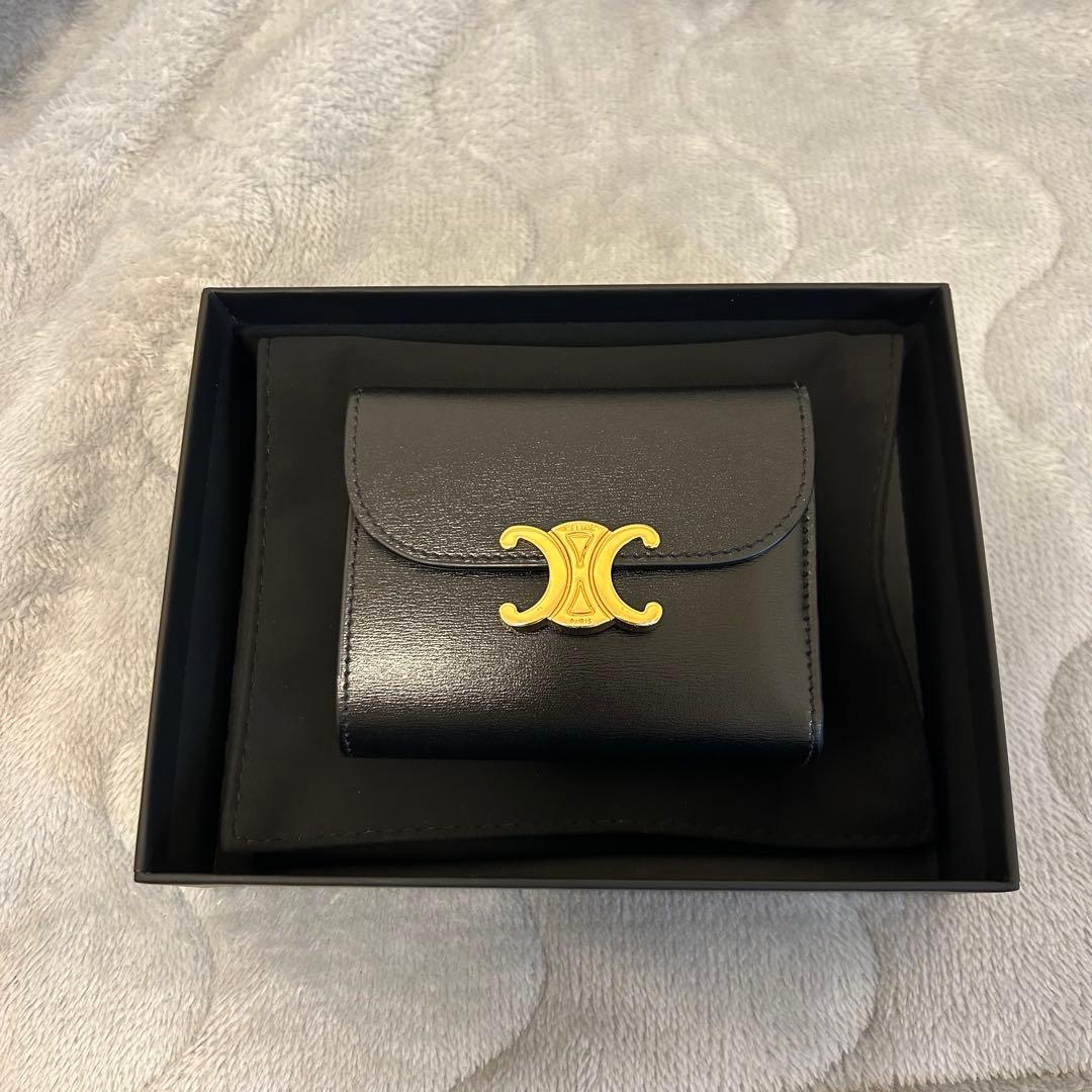 CELINE スモール フラップウォレット トリオンフ 財布