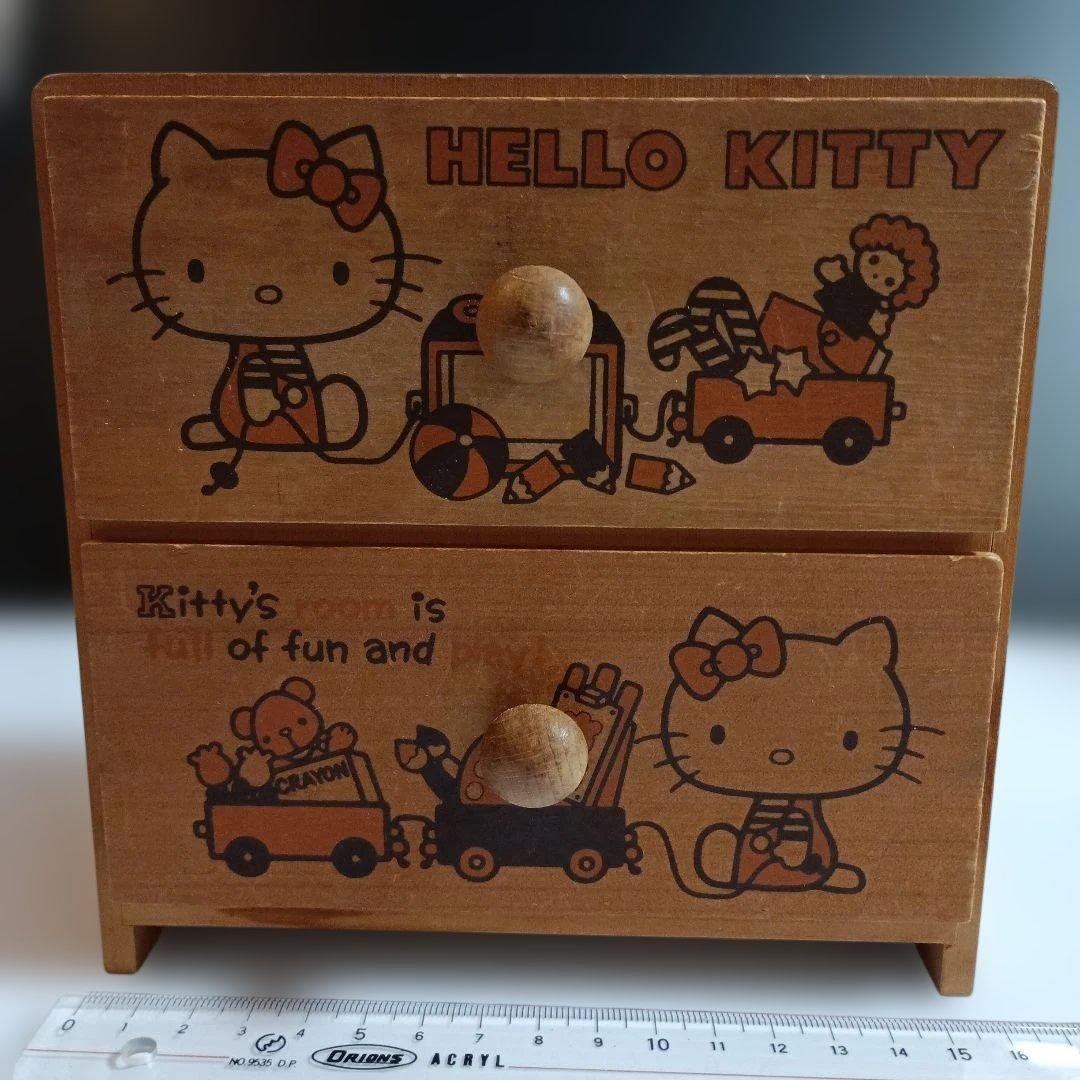 昭和レトロ★ サンリオ★HELLO KITTY 木製引き出し付き小物入れ