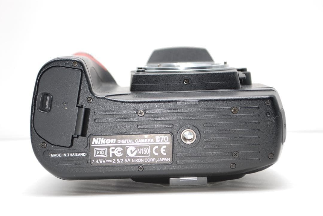 ❤️ショット数1972回❤️Nikon D70 おすすめ一眼レフ 使いやすい美品