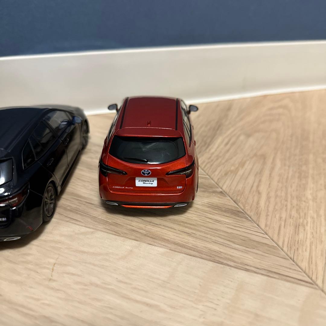 カローラツーリング　色見本　ミニカー