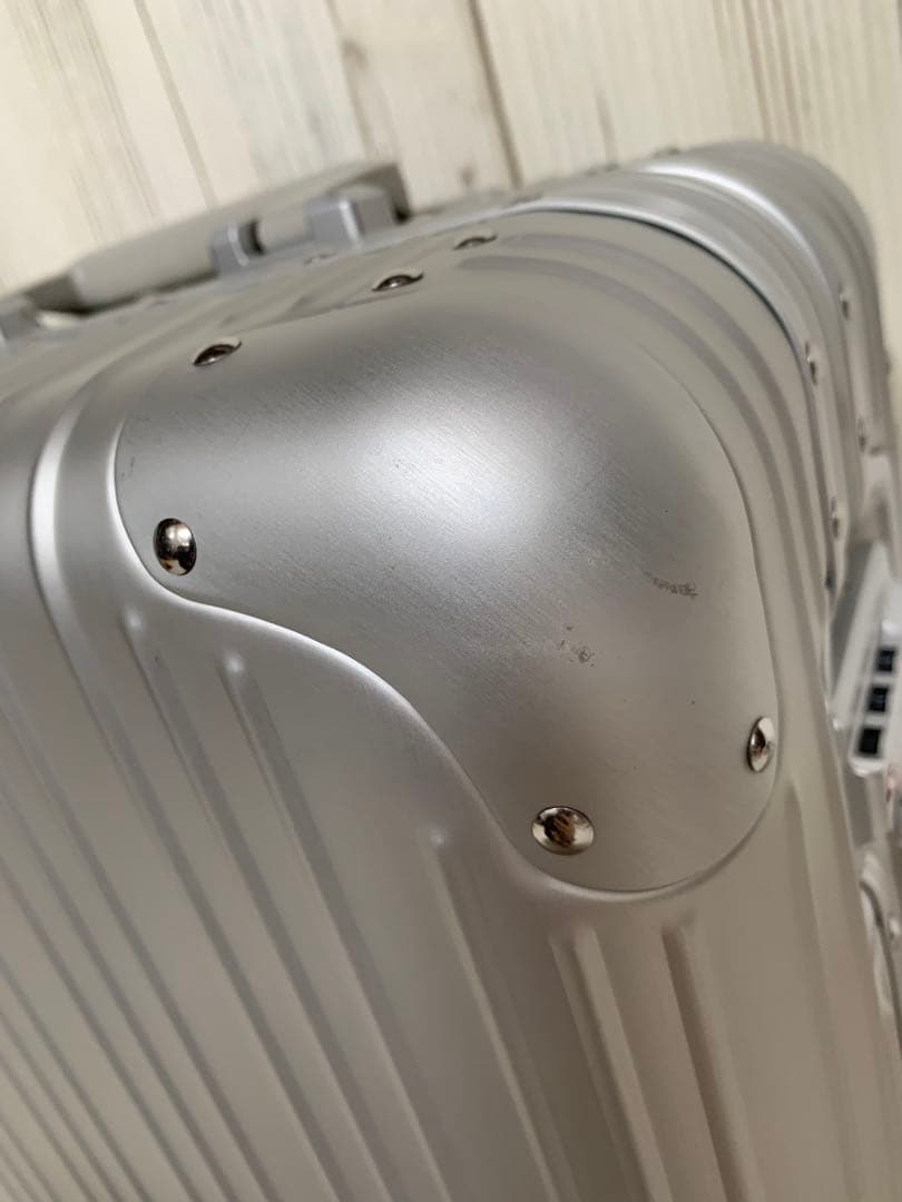 メルセデスベンツ　スーツケース　キャリーケース32L シルバー