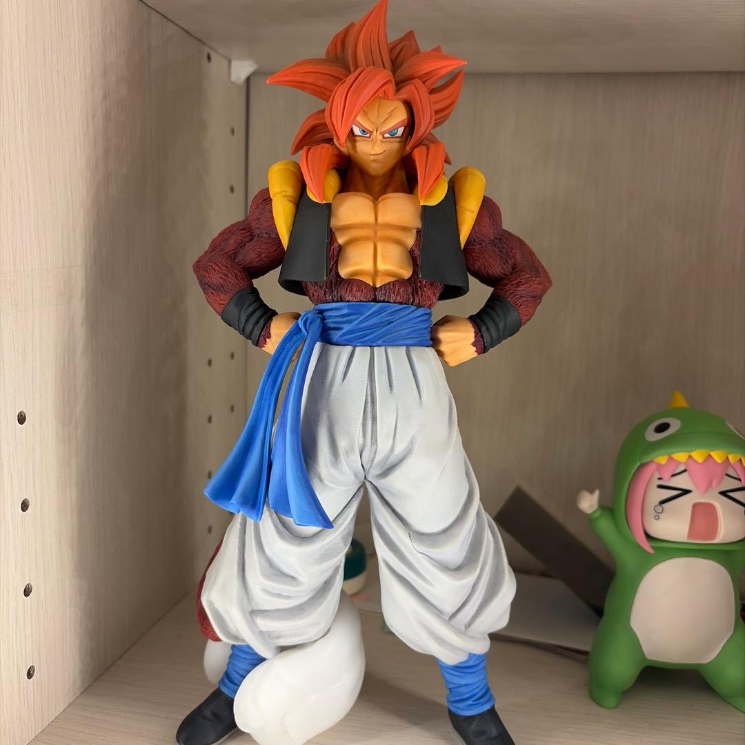 一番くじ THE GREATEST SAIYAN A賞 超サイヤ人4ゴジータ