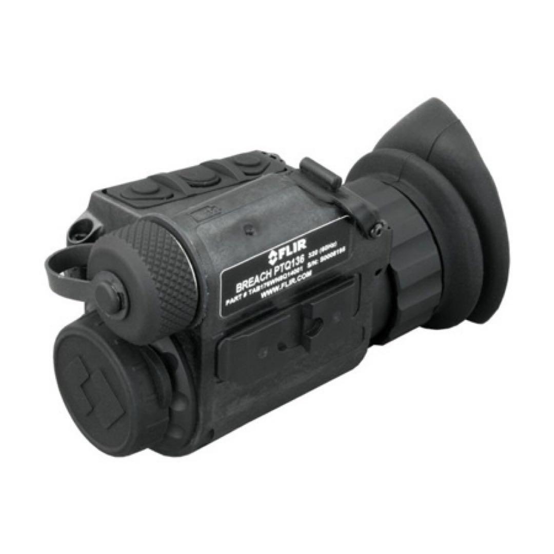FLIR BREACH PTQ136 ペリカンケース付属