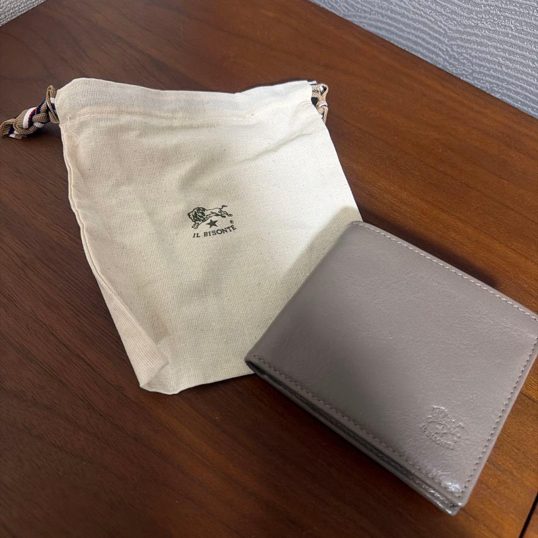 IL BISONTE 新品未使用 二つ折り財布