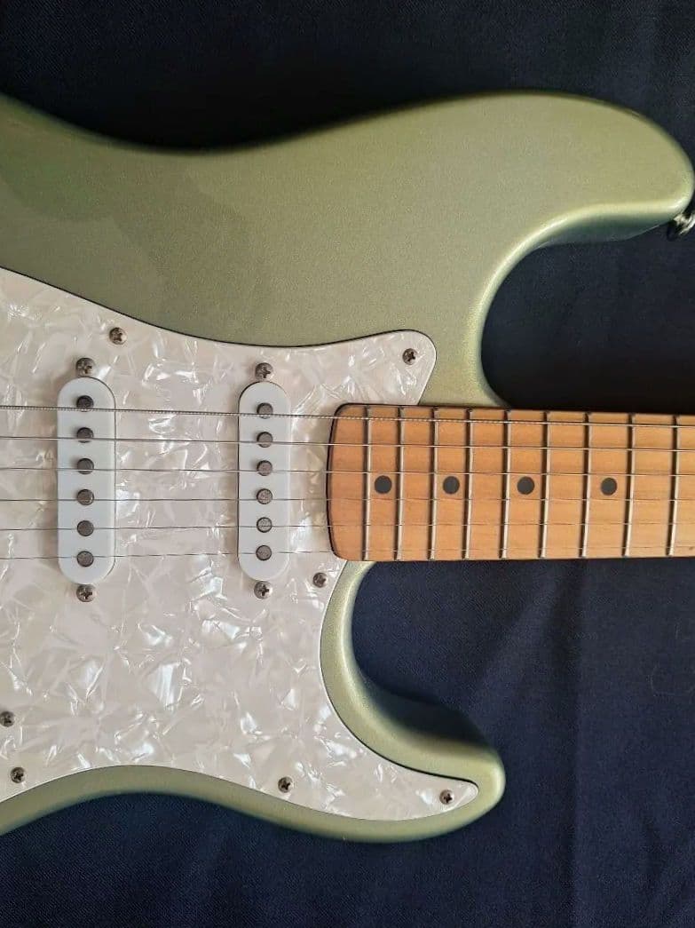 Fender Mexico スタンダード ストラト　D.Allen PU