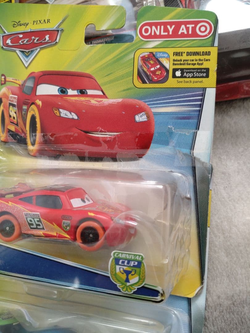 Mattel　マテル　カーズ　ミニカー　ケース付属　まとめ売り　おまけ付き