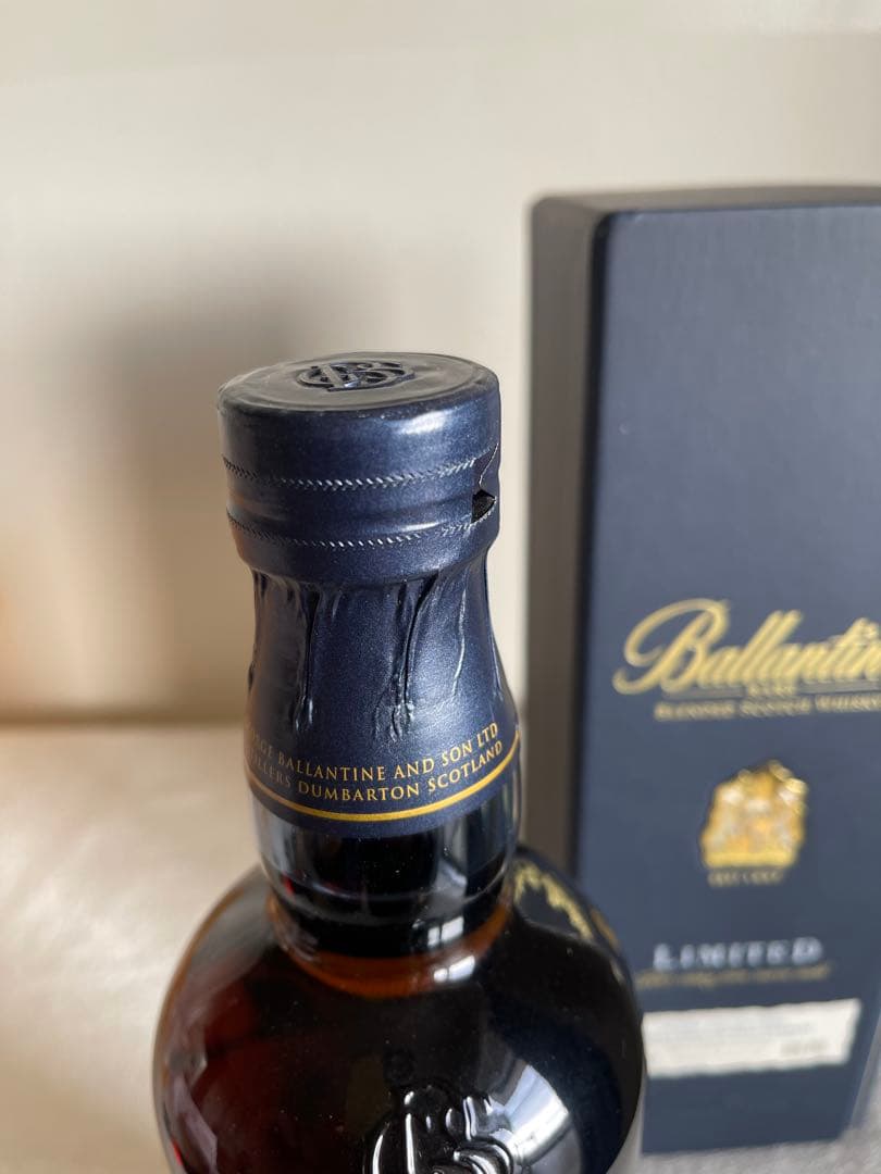 バランタイン レア リミテッドエディション 700ml 40%