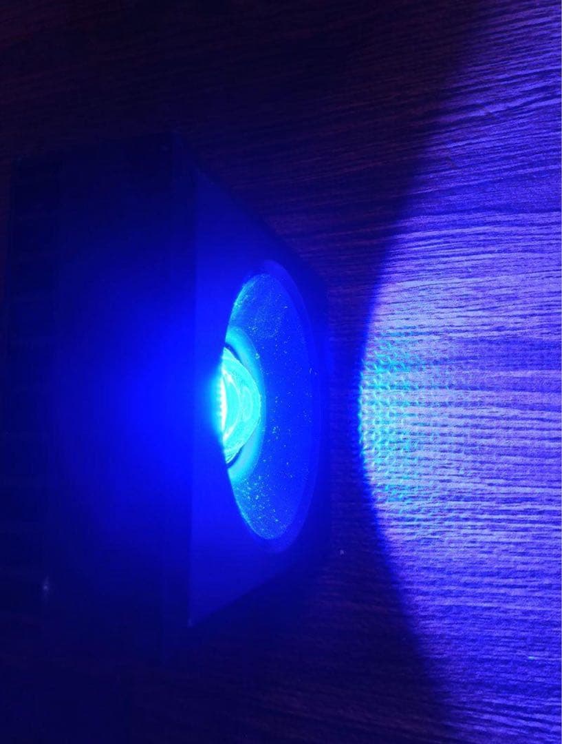 Red Sea ReefLED 90 照明本体