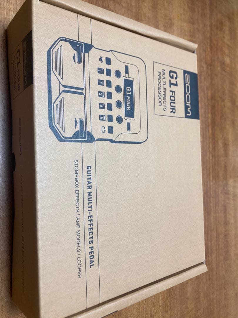 ZOOM G1 FOUR マルチエフェクトペダル