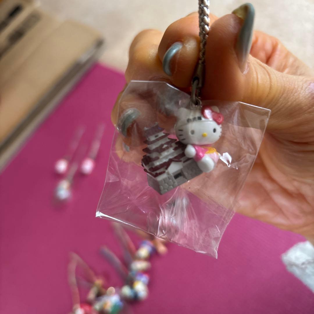 ご当地キティちゃんセット売り 沖縄から北海道まで色々