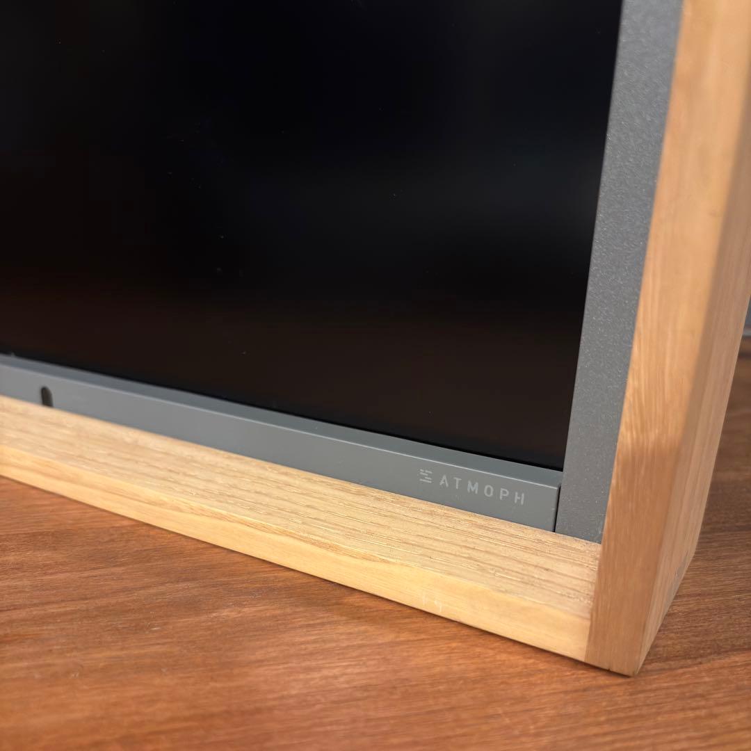 Atmoph window 2 カリモク木製フレーム