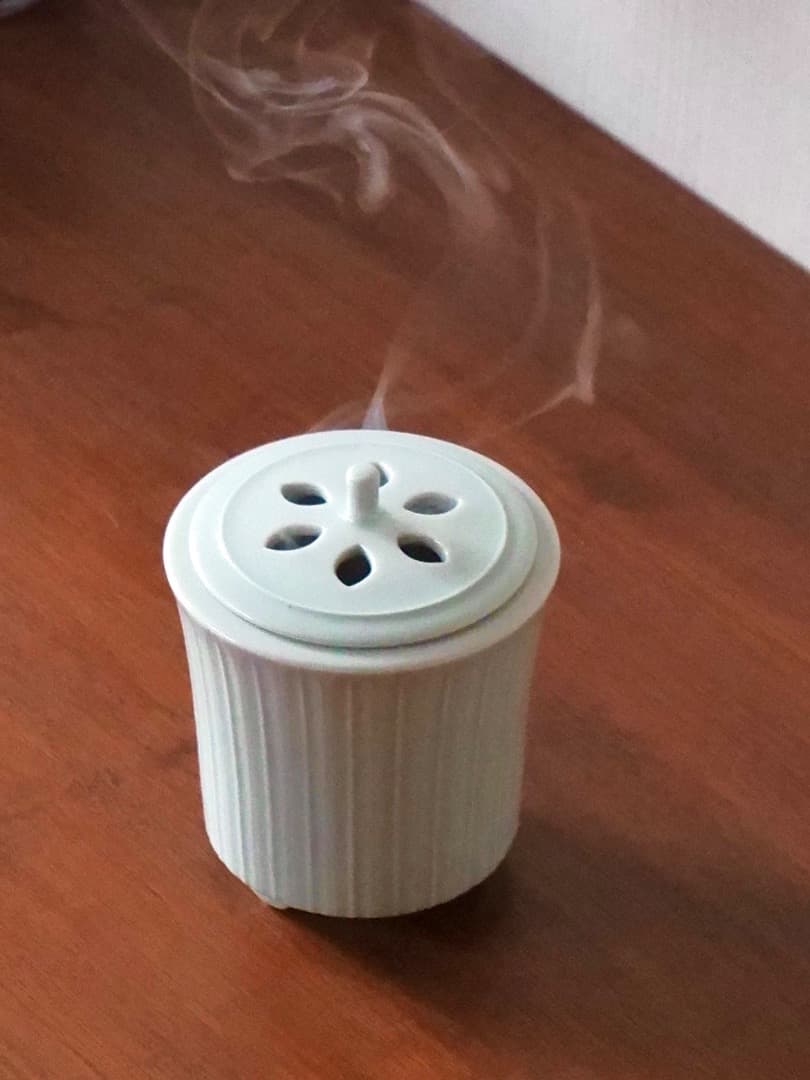 相馬晃　青白磁　しのぎ　香炉　香道具　箱付　茶道具　Q2256