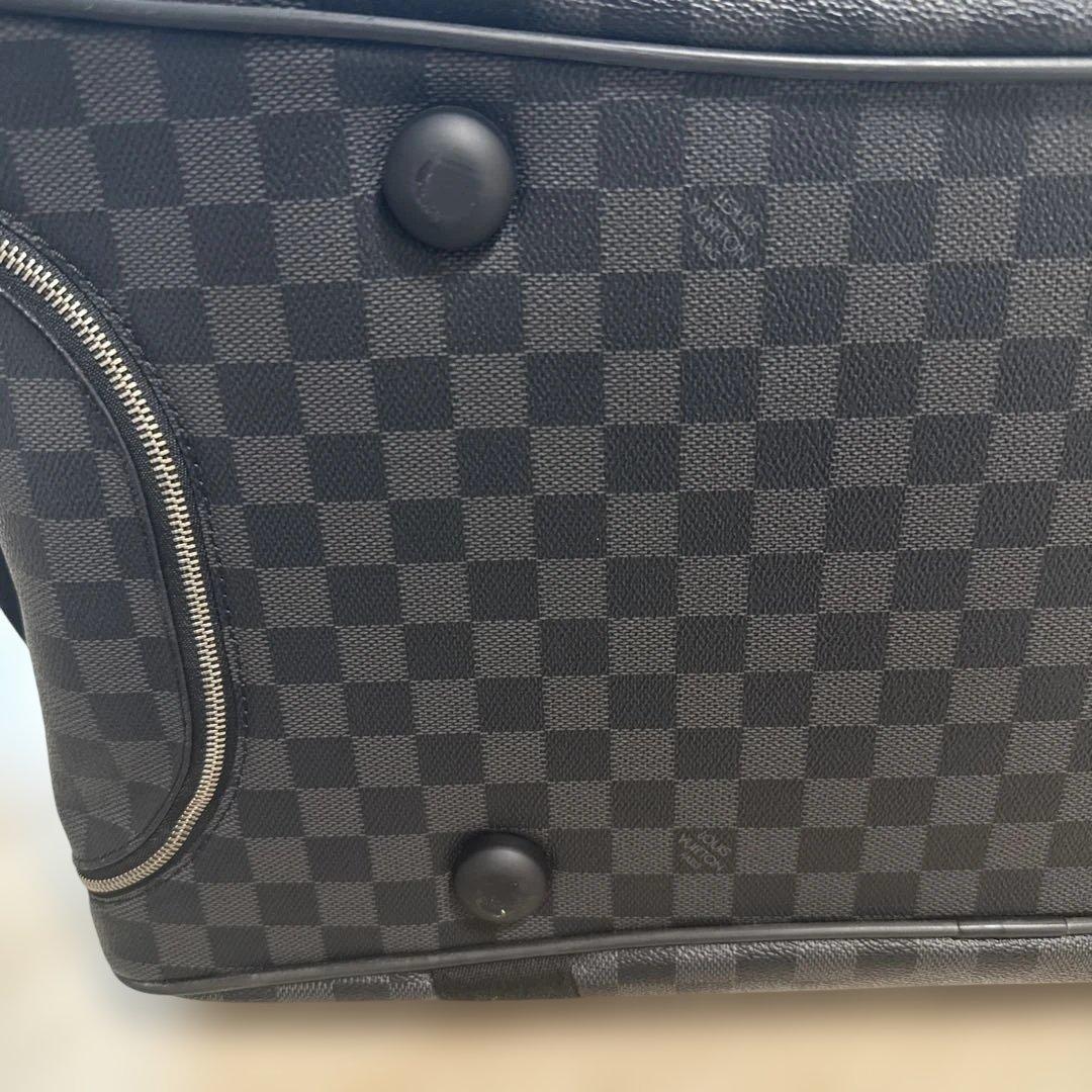 Louis Vuitton ダミエグラフィット キャリーケース