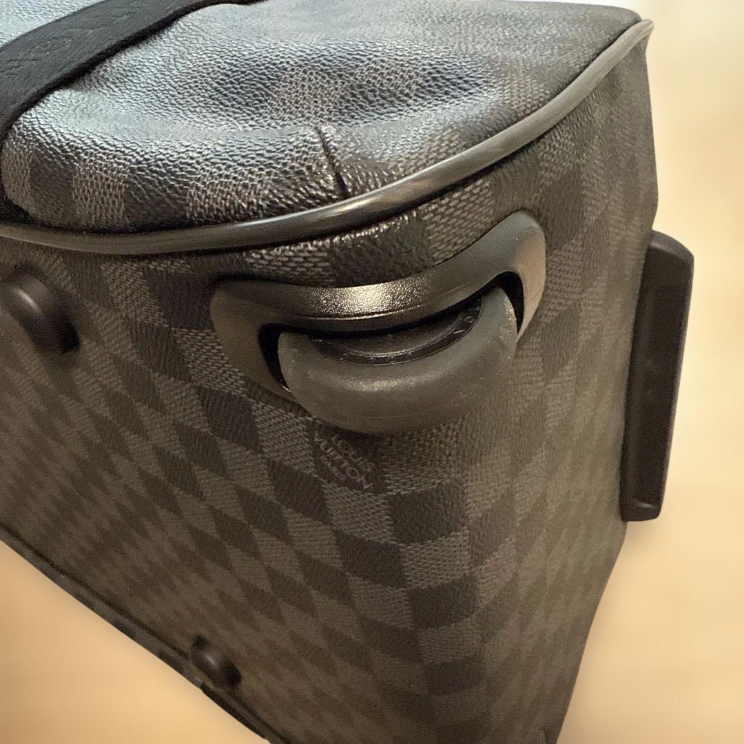 Louis Vuitton ダミエグラフィット キャリーケース