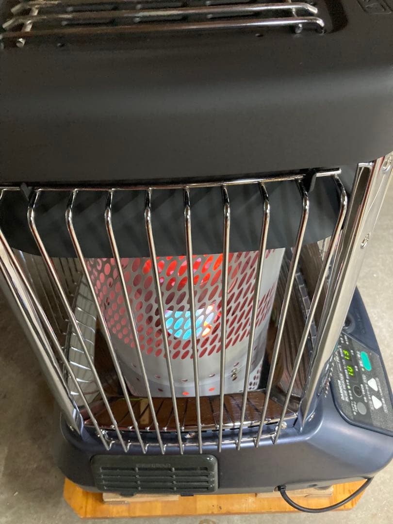 美品！僅少！［送料無料❕］ダイニチ ブルーヒーター FM-101N㉛