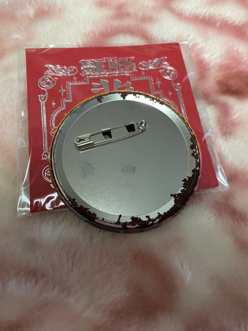 ワンピース　輩缶バッジ　トラファルガー・ロー　セット