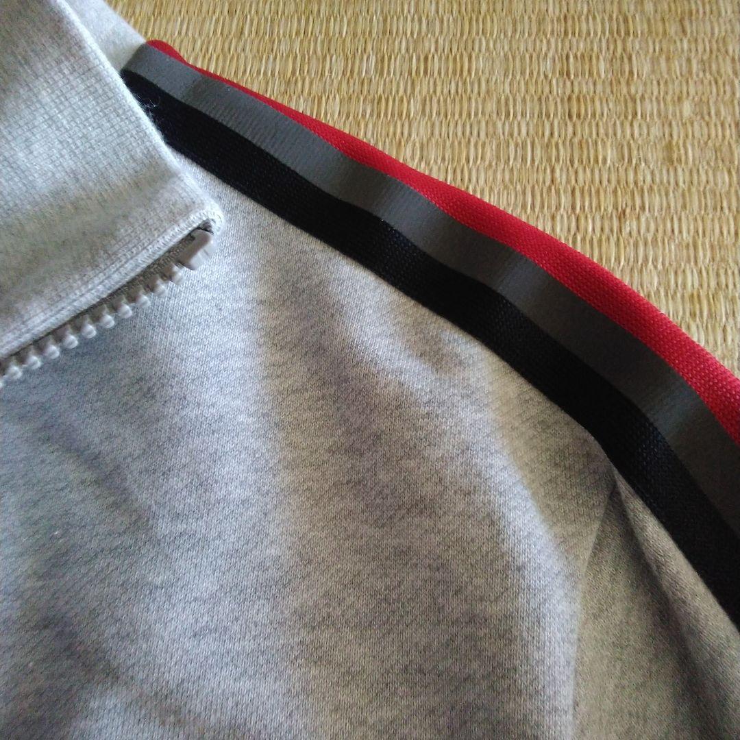 MONCLERスウェットジャンパー美品専用です。