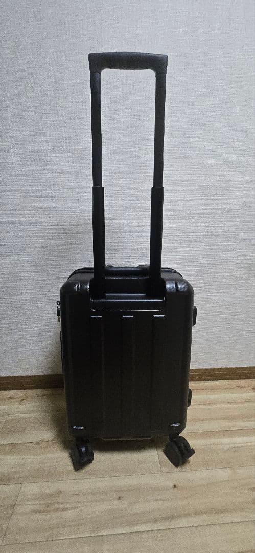 新品　美品　MAIMO　キャリーケース　黒