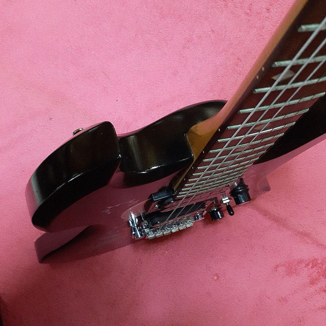 【良・美品】薔薇髑髏ペイント・hideモデル。モッキンバードエレキギター。