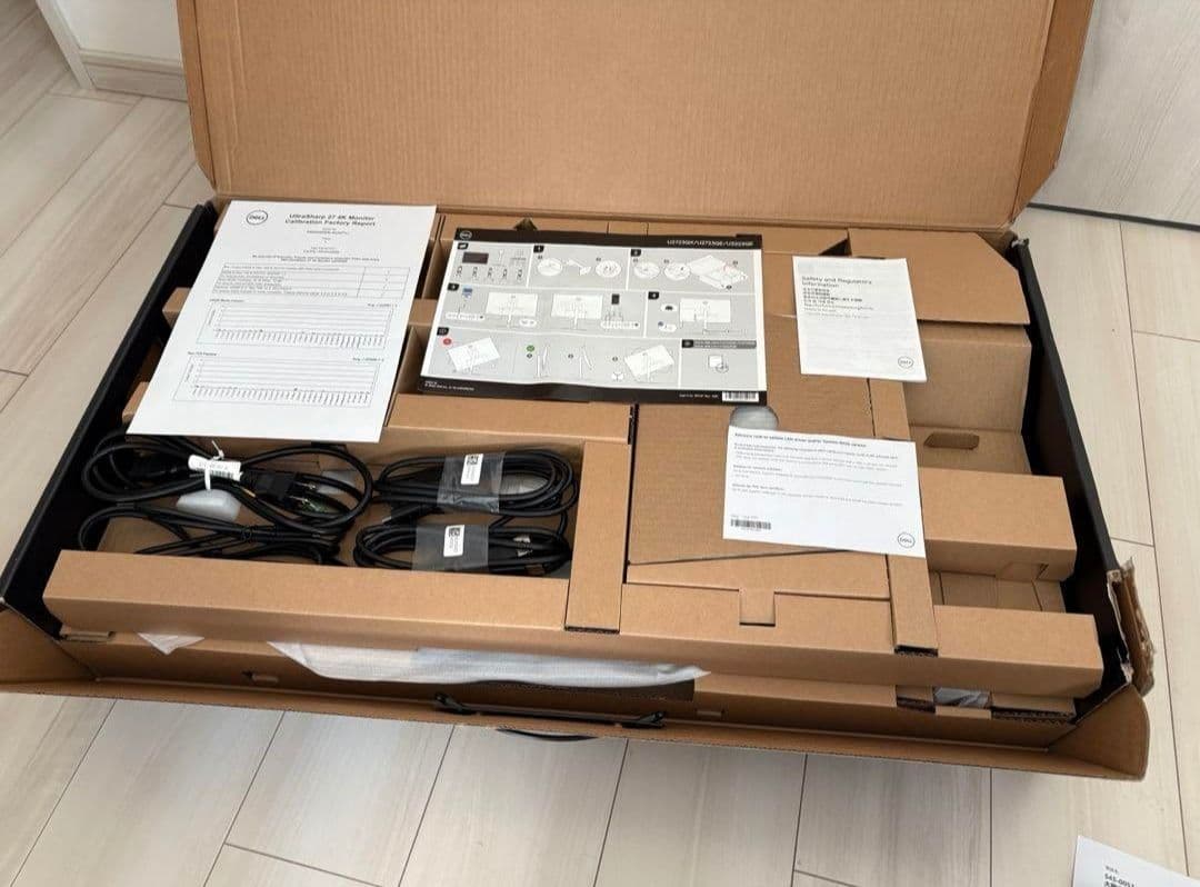 Dell U2723QX 27インチ 4K USB-C モニター