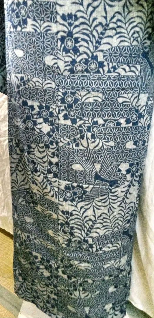 夏小紋綿両面藍染め、紺色型絵絣柄、手縫い