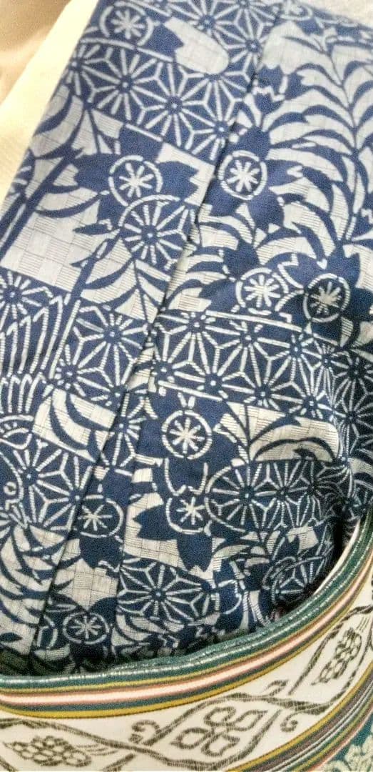 夏小紋綿両面藍染め、紺色型絵絣柄、手縫い