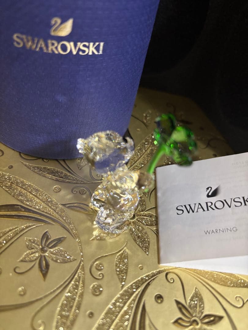 スワロフスキー　Krisベア Lucky Charm 四葉のクローバー