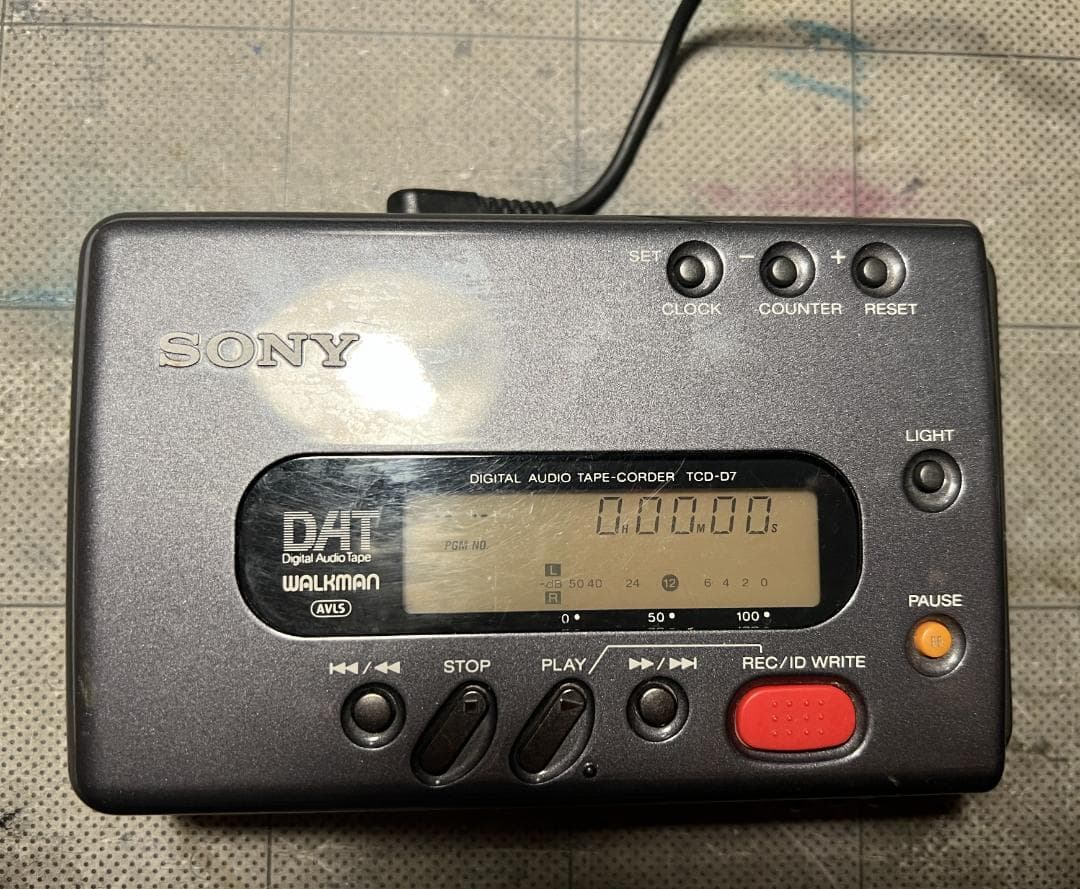 sony datウォークマン TCD-D7【ジャンク】