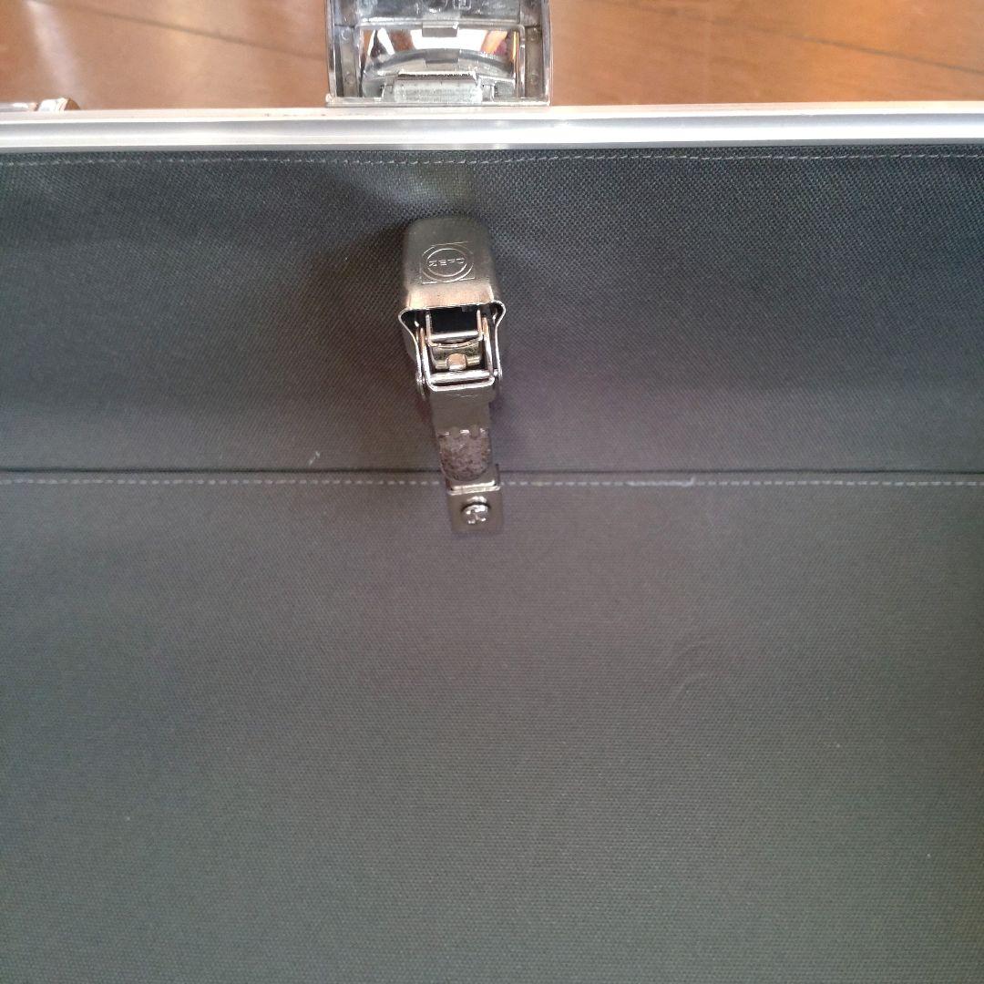 【訳あり】ZERO HALLIBURTON　ゼロハリバートン✨大型キャリーケース