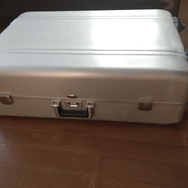 【訳あり】ZERO HALLIBURTON　ゼロハリバートン✨大型キャリーケース