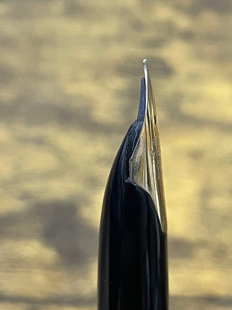 試筆のみ　1975年製　初代カスタム　高級天然　イタヤカエデ 大型18金 万年筆