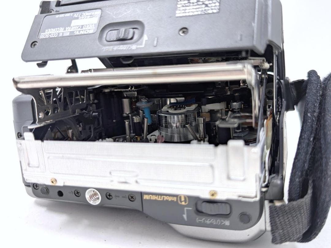 8mmテープのダビングに！ SONY ビデオカメラ CCD-SC55 01