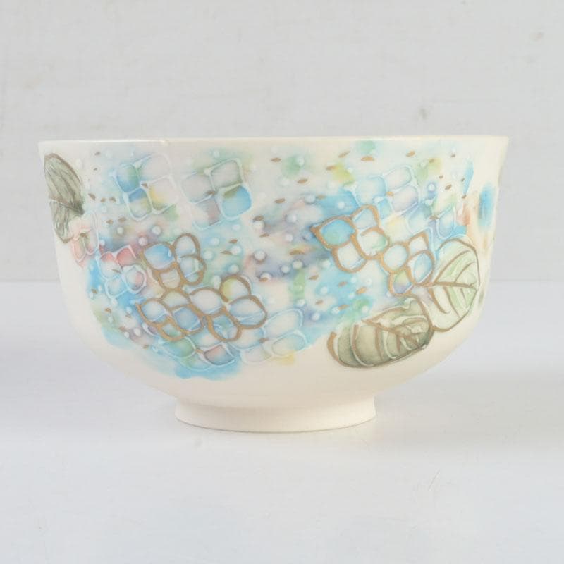 茶道具　京焼　橋本永豊作　色絵　紫陽花文　イッチン茶碗　共箱　V　9650