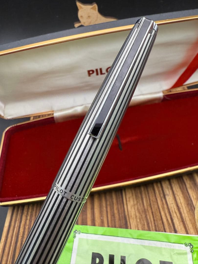 Pilot 万年筆 CUSTOM K-500SS 蝕刻ストライプ 18KWG F