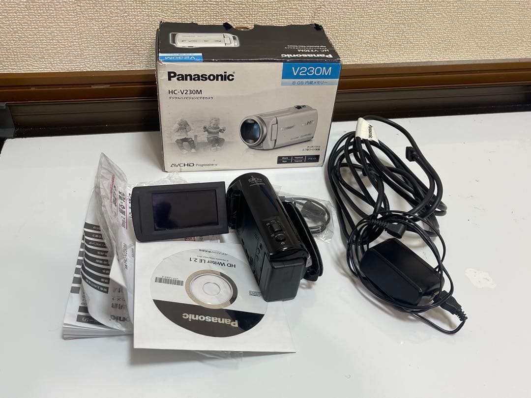 Panasonic HC-V230M ビデオカメラ