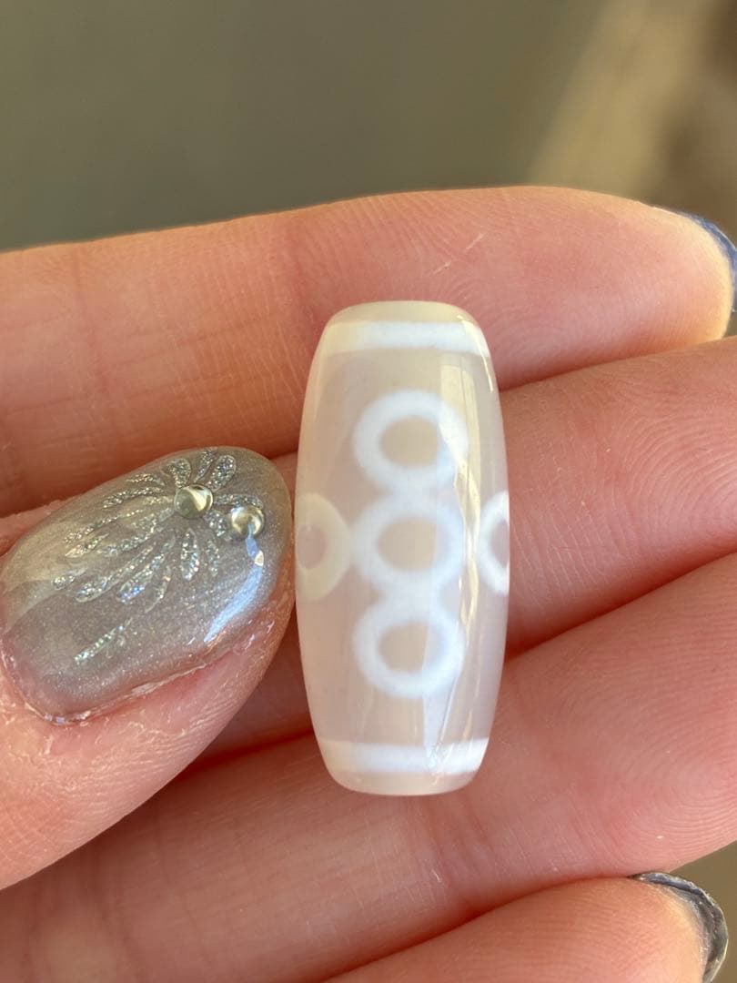 高品質✨艶とクリア感あり　老玉髄　天然白天珠　閃電五眼天珠✨