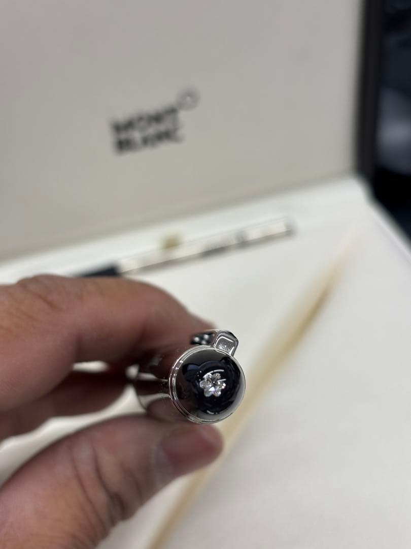 B5583 モンブラン　ダイヤモンド　ボールペン M23871 イニシャルあり