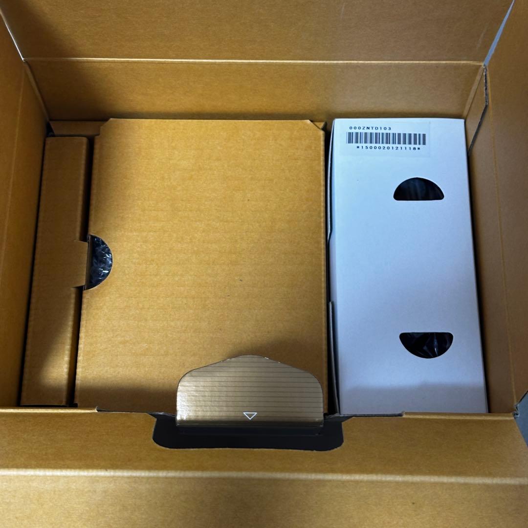 新品✨ Nikon D7000 ボディデジタル一眼レフカメラ ニコン