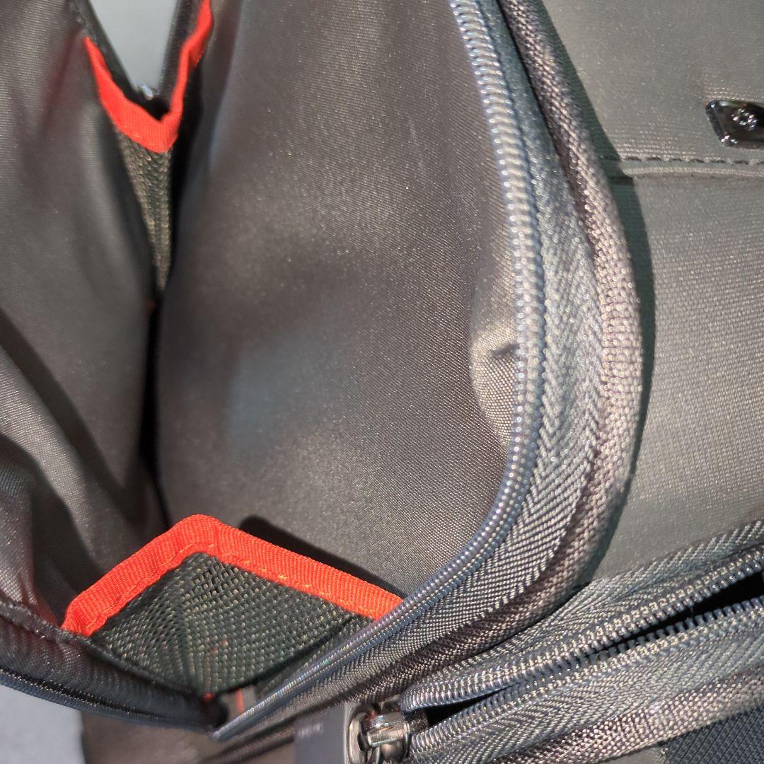 Samsonite キャリーケース グレー　機内持ち込みサイズ