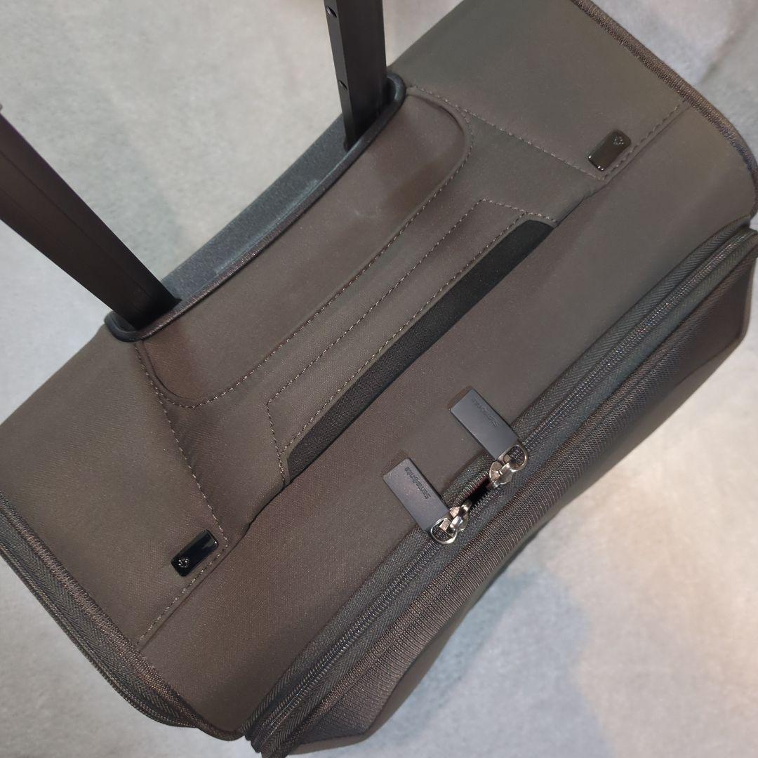 Samsonite キャリーケース グレー　機内持ち込みサイズ