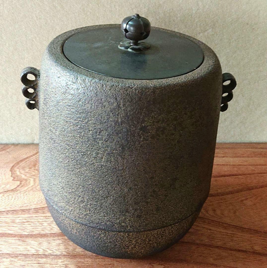 茶道具　姥口筒釜